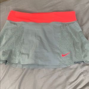 Nike Tennis Skirt SIZE SMALL